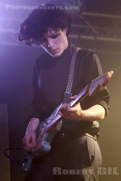 SAVAGES - 2012-11-09 - PARIS - La Boule Noire - Gemma Thompson